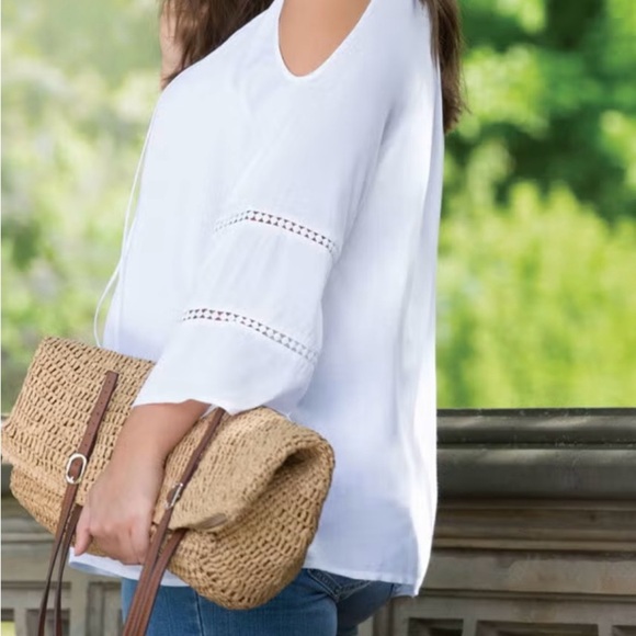 Ellos Zip Top Straw Bag w/Adjustable Straps, Natural Woven Tan Tote Bag - Picture 3 of 7